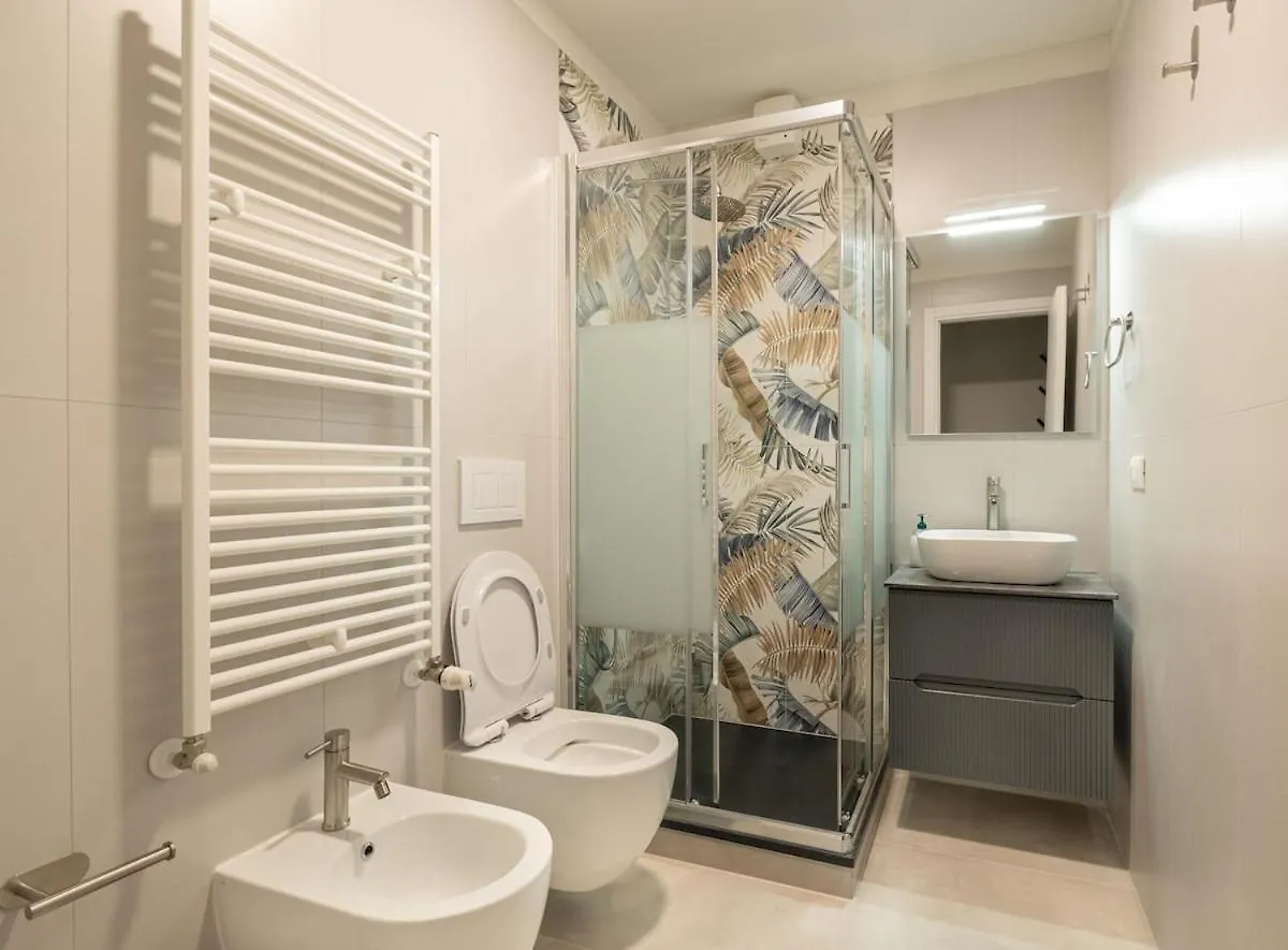 Modern Two-Room Apartment Near Station And Airport Florence